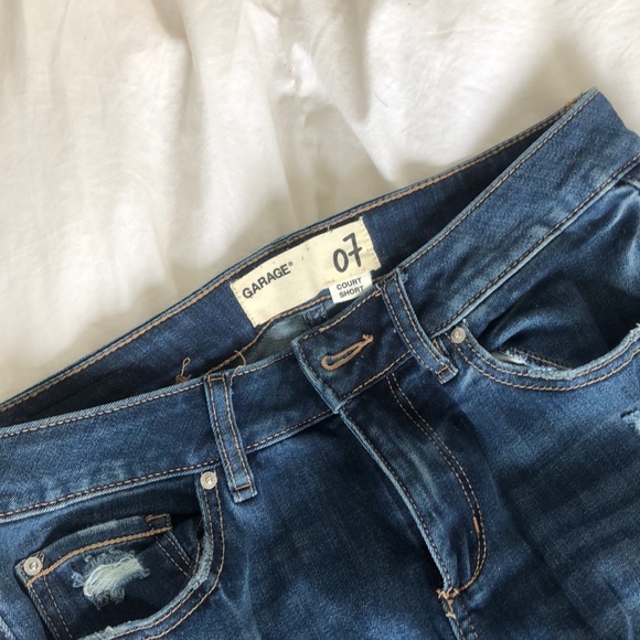 Low Cut Skinny Jeans - Picture 2 of 4